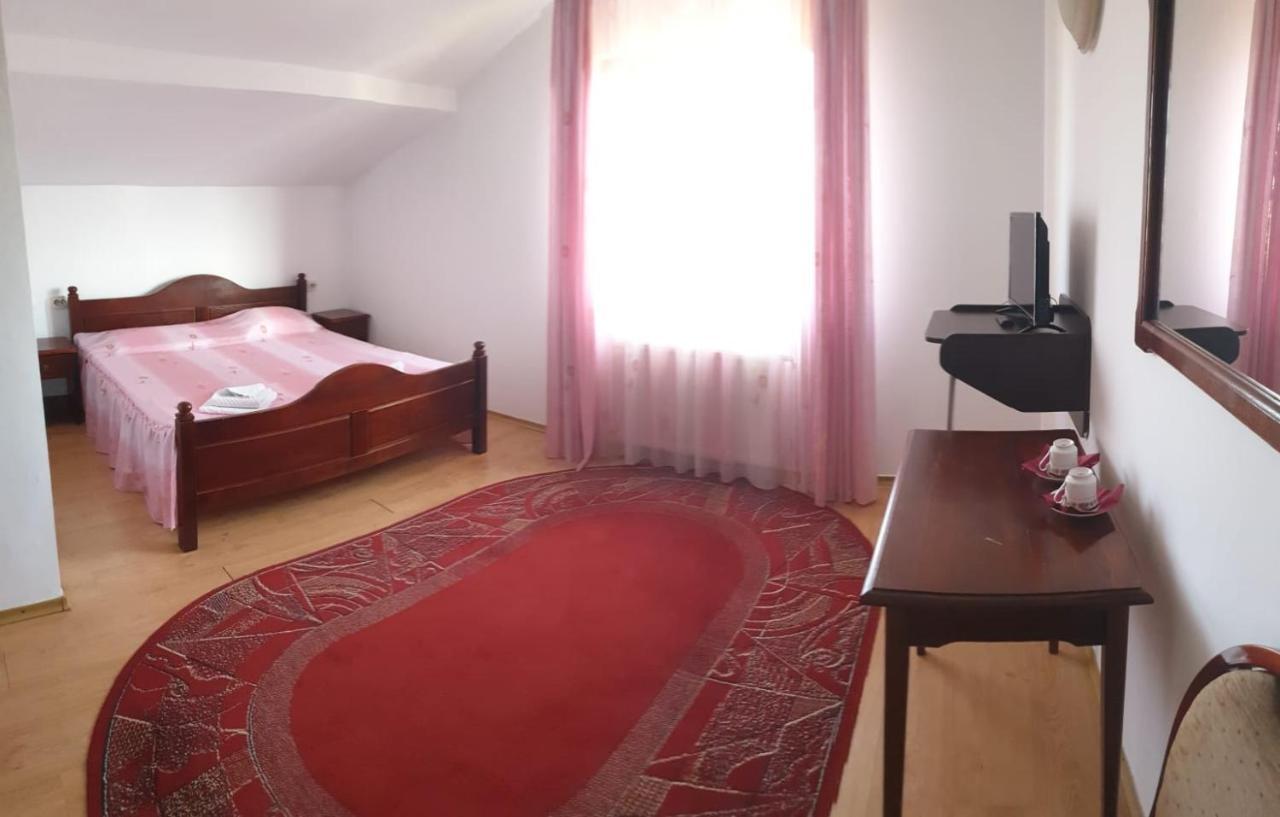 Motel Balcost Piatra Neamţ Esterno foto