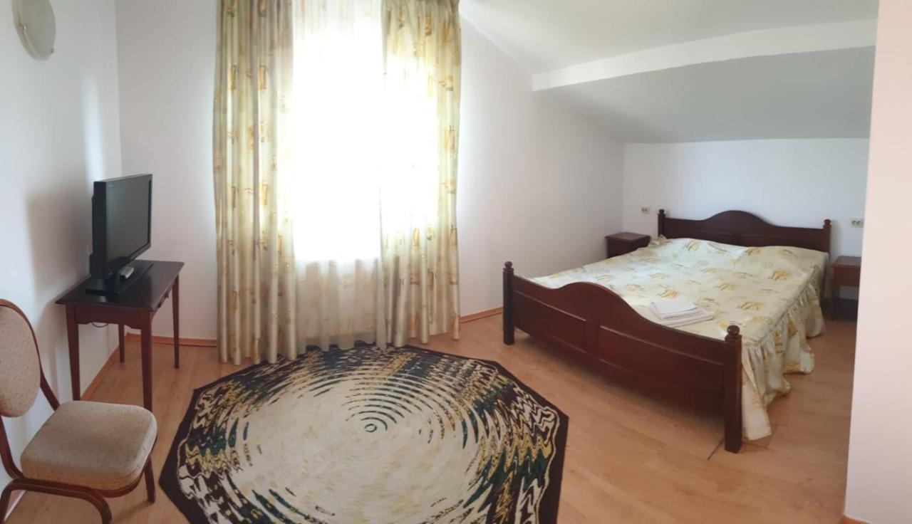 Motel Balcost Piatra Neamţ Esterno foto