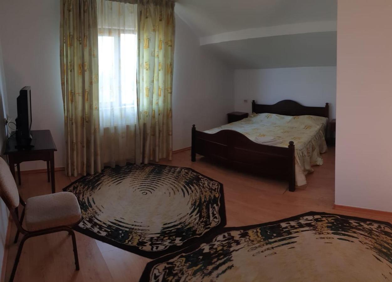 Motel Balcost Piatra Neamţ Esterno foto